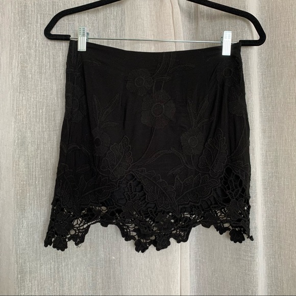 PacSun Dresses & Skirts - Mini black skirt with lace detailing from PacSun🖤